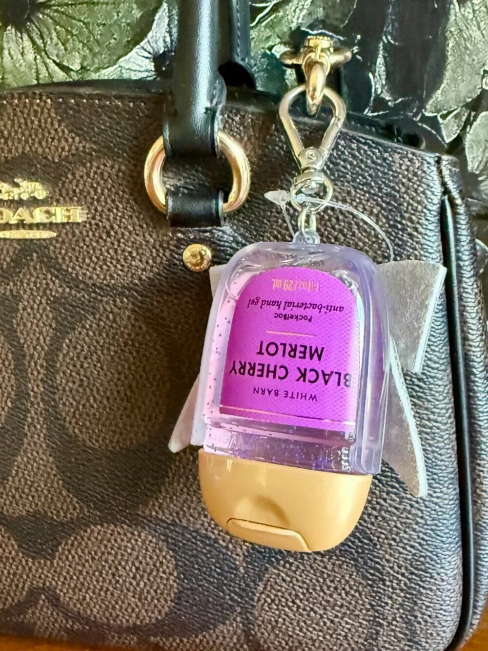 NEW Rhinestone Bow PocketBac Holder